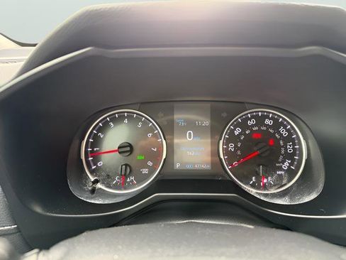 Used 2021 Toyota RAV4 XLE image 21