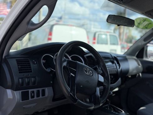 Used 2012 Toyota Tacoma 2WD Regular Cab image 15
