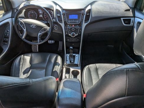 Used 2015 Hyundai Elantra GT w/ Option Group 02 FWD image 22
