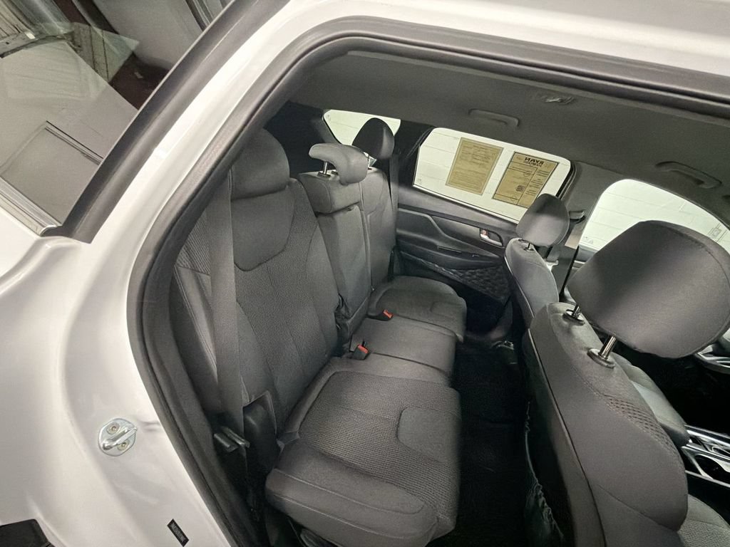 Used 2020 Hyundai Santa Fe SEL FWD image 25