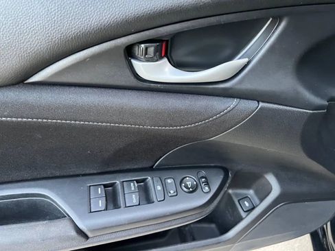 Used 2020 Honda Insight EX image 31