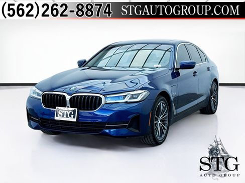 Used 2023 BMW 530e w/ Convenience Package RWD image 1