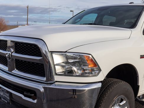 Used 2016 RAM 3500 Tradesman w/ Chrome Appearance Group image 33