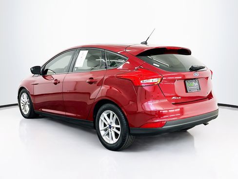 Used 2017 Ford Focus SE image 5