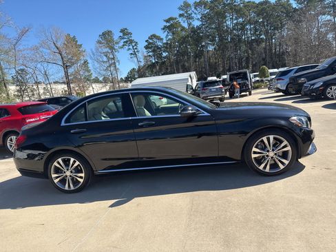Certified 2017 Mercedes-Benz C 300 Sedan image 3