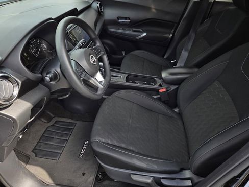 Certified 2024 Nissan Kicks SV FWD image 17