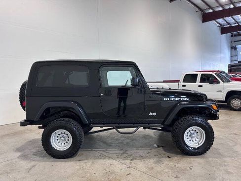 Used 2006 Jeep Wrangler Unlimited Rubicon AWD/4WD image 6