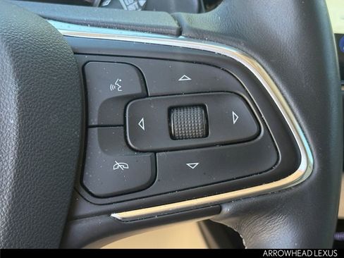 Used 2022 Buick Envision Avenir w/ Technology Package II AWD/4WD image 16
