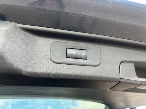 Used 2025 Toyota Grand Highlander FWD image 22