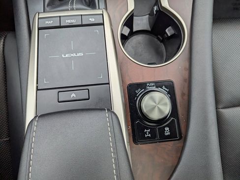 Used 2022 Lexus RX 350 350 w/ Premium Package image 21