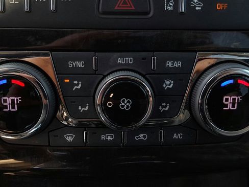 Used 2015 Buick Enclave Premium image 27