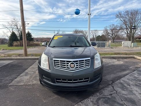 Used 2016 Cadillac SRX Luxury image 2