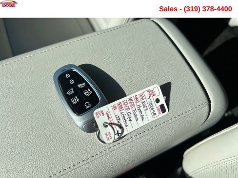 Used 2023 Hyundai Tucson Limited AWD/4WD image 26