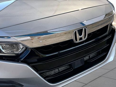 Used 2019 Honda Accord LX image 29