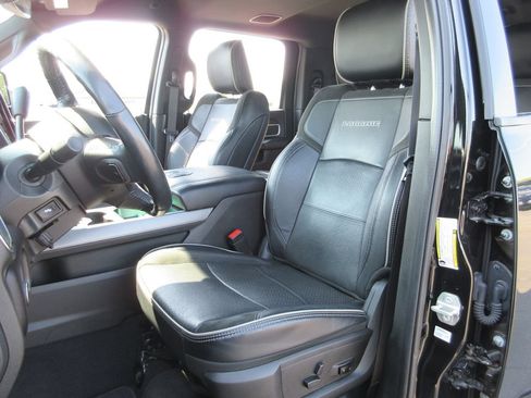 Used 2023 RAM 3500 Laramie AWD/4WD image 24