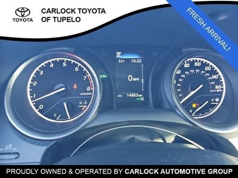 Used 2024 Toyota Camry SE image 8