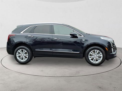 Certified 2022 Cadillac XT5 Luxury image 4