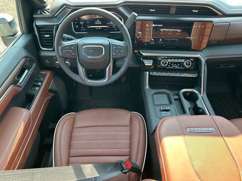 New 2026 GMC Sierra 2500 Denali Ultimate image 24