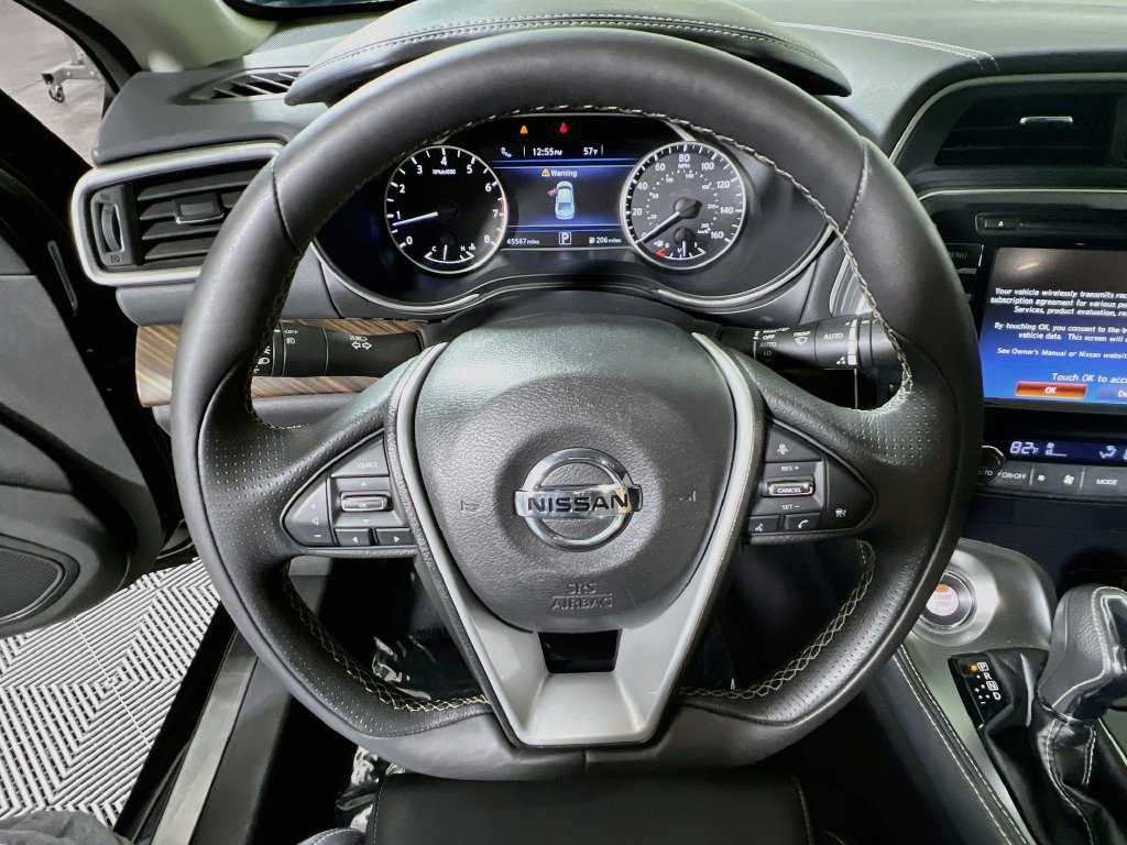 Used 2016 Nissan Maxima Platinum w/ Interior Lighting Package FWD image 10