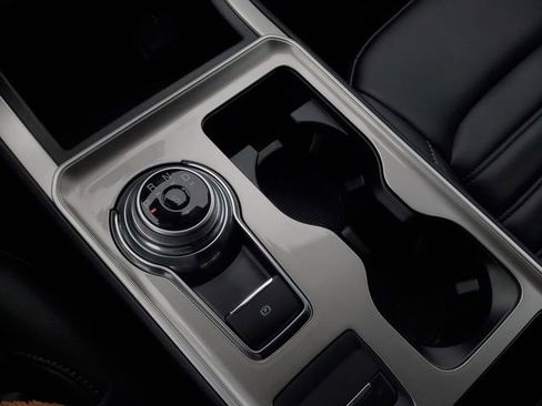 Used 2024 Ford Edge SEL w/ Convenience Package image 22