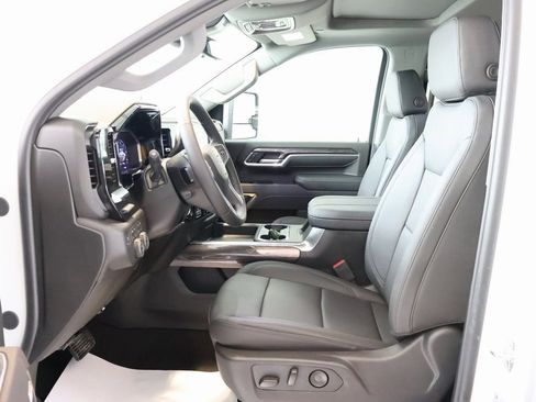 New 2026 Chevrolet Silverado 3500 LTZ w/ LTZ Plus Package AWD/4WD image 15