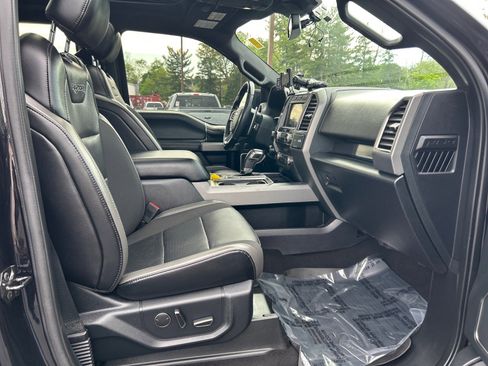 Used 2019 Ford F150 Raptor w/ Equipment Group 802A Luxury AWD/4WD image 18