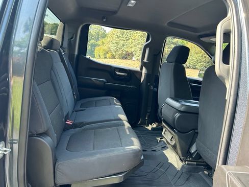 Used 2021 Chevrolet Silverado 1500 Custom RWD image 34
