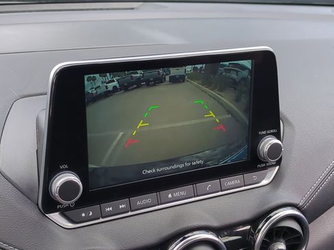 Used 2025 Nissan Sentra SV FWD image 14