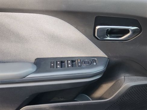 Certified 2025 Kia K4 EX image 23