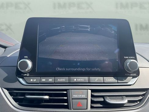 Used 2025 Nissan Altima 2.5 SR FWD image 18