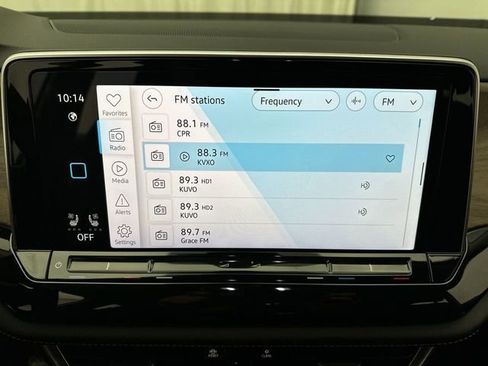 Certified 2025 Volkswagen Atlas SE image 18