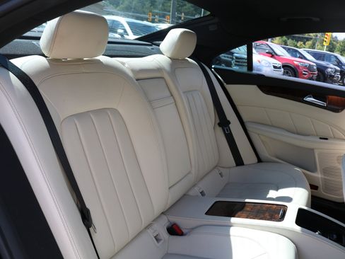 Used 2017 Mercedes-Benz CLS 550 image 48