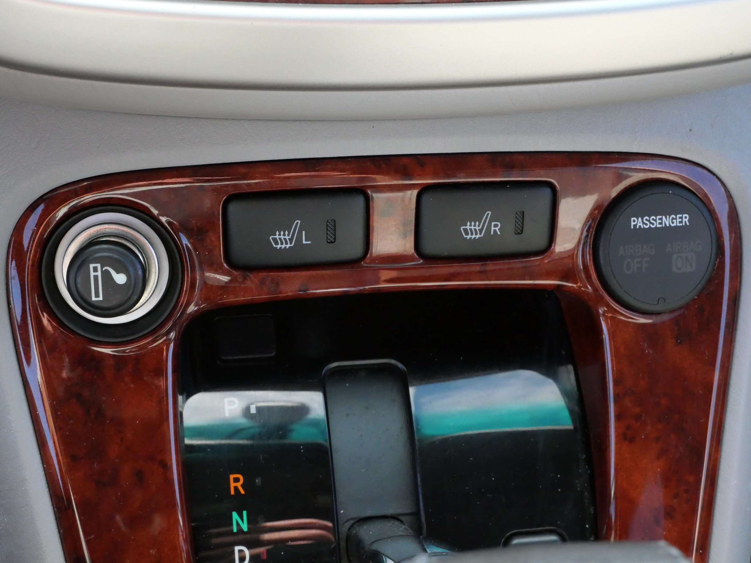 Used 2005 Toyota Highlander Limited AWD/4WD image 28