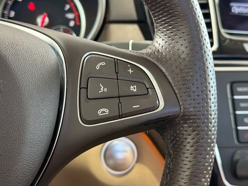 Used 2018 Mercedes-Benz GLE 350 4MATIC image 30
