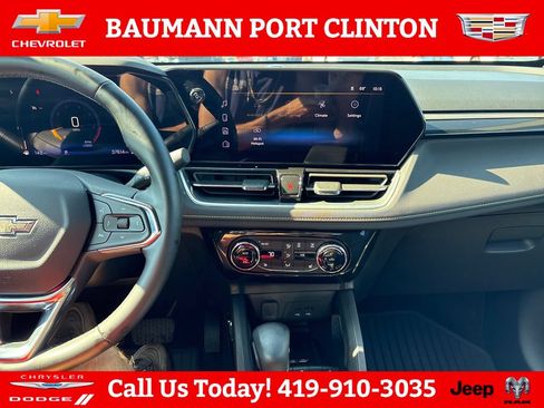 Used 2024 Chevrolet TrailBlazer ACTIV w/ Convenience Package FWD image 18