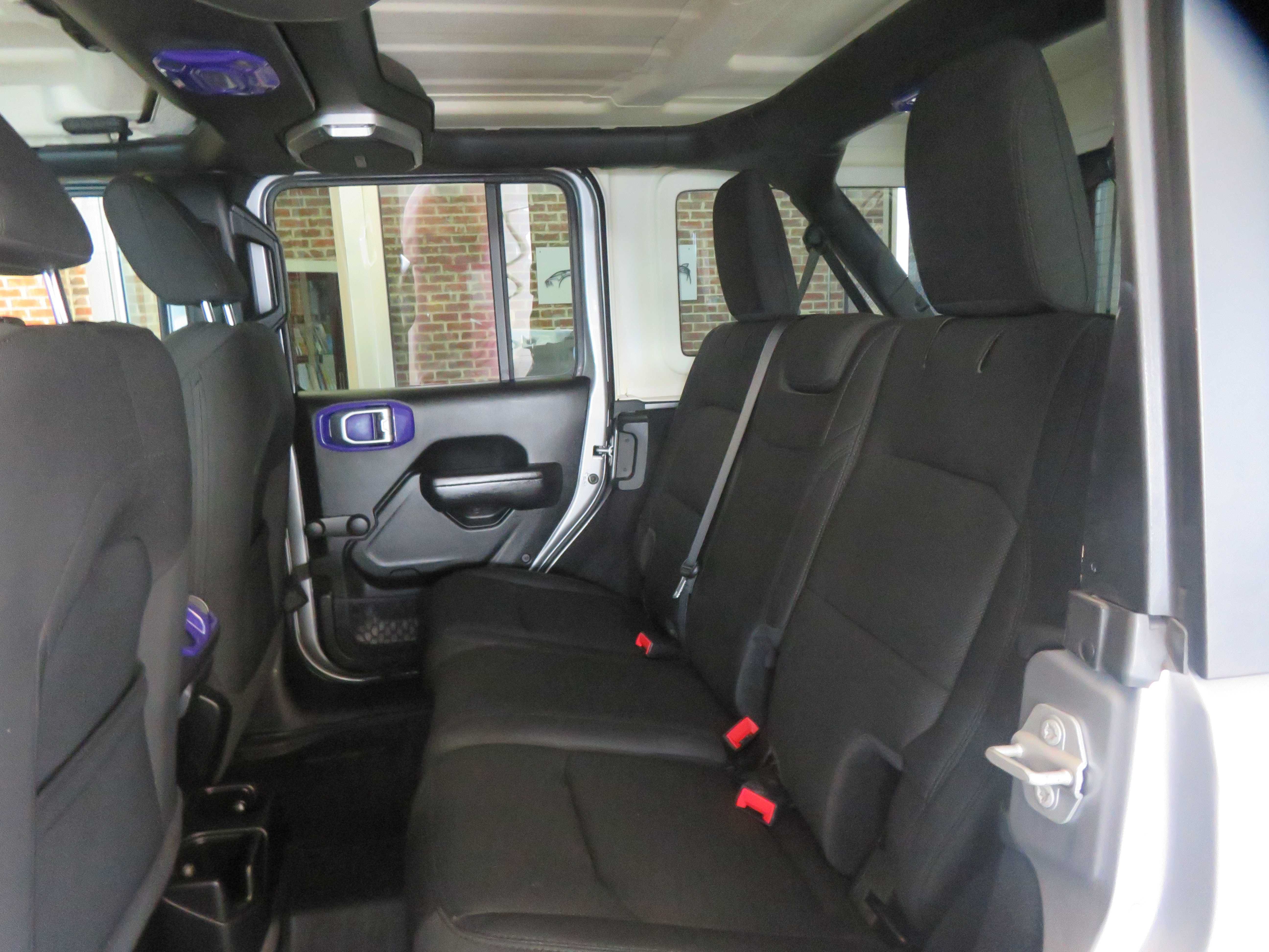 Used 2020 Jeep Wrangler Unlimited Sport AWD/4WD image 19