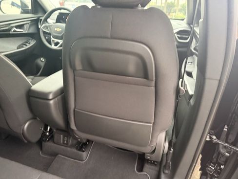 New 2026 Chevrolet TrailBlazer LT w/ Convenience Package image 38