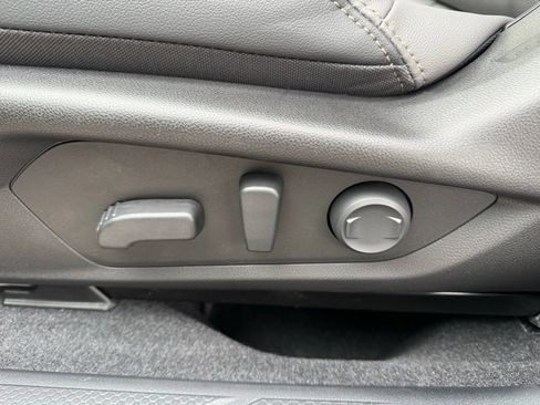New 2026 Subaru Outback Limited AWD/4WD image 23