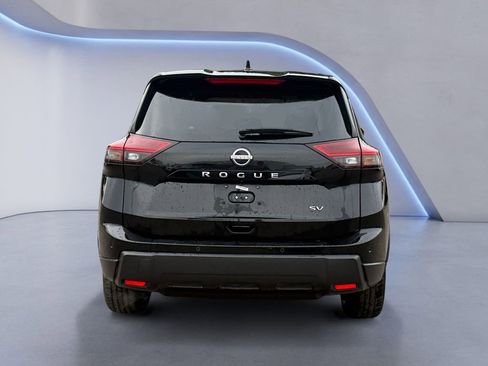 Certified 2024 Nissan Rogue SV image 4