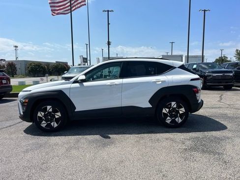 Used 2025 Hyundai Kona SEL FWD image 6