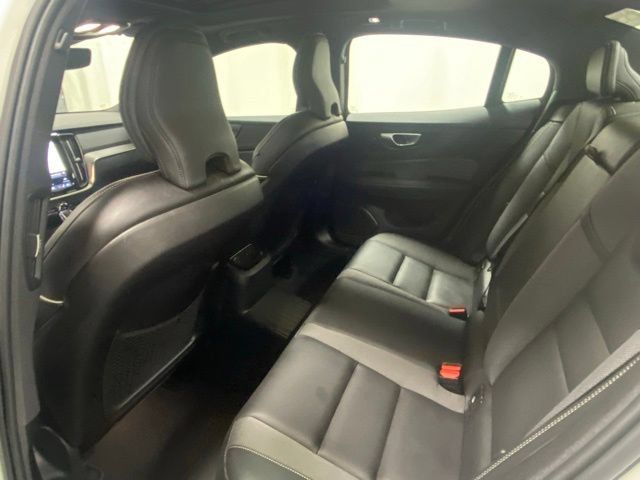 Used 2025 Volvo S60 T8 Ultra AWD/4WD image 13