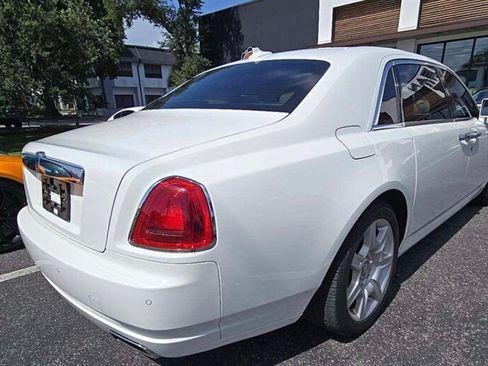 Used 2012 Rolls-Royce Ghost Extended Wheelbase RWD image 2