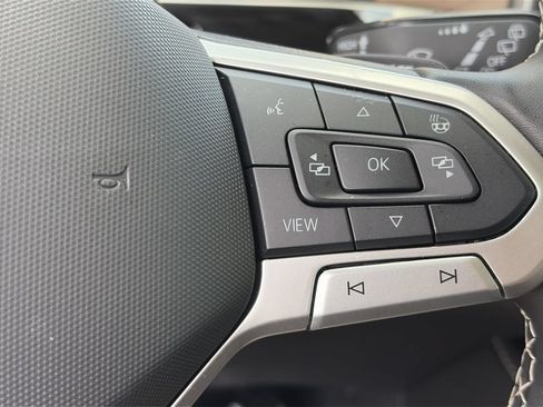 Certified 2026 Volkswagen Atlas SE w/ Panoramic Sunroof Package FWD image 14