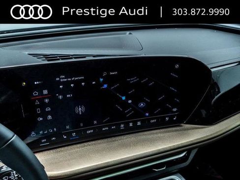 Used 2025 Audi Q5 Premium w/ Premium Plus AWD/4WD image 17