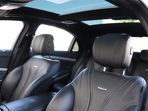 Used 2015 Mercedes-Benz S 63 AMG 4MATIC Sedan image 67