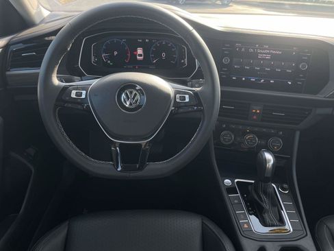 Used 2021 Volkswagen Jetta SEL FWD image 14