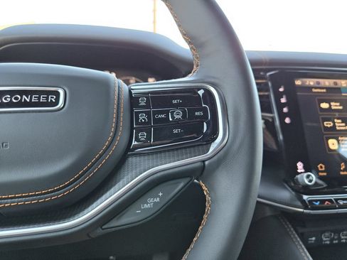 New 2026 Jeep Grand Wagoneer L Summit AWD/4WD image 21