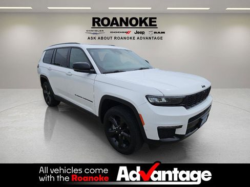 Used 2024 Jeep Grand Cherokee L Limited w/ Luxury Tech Group II AWD/4WD image 19