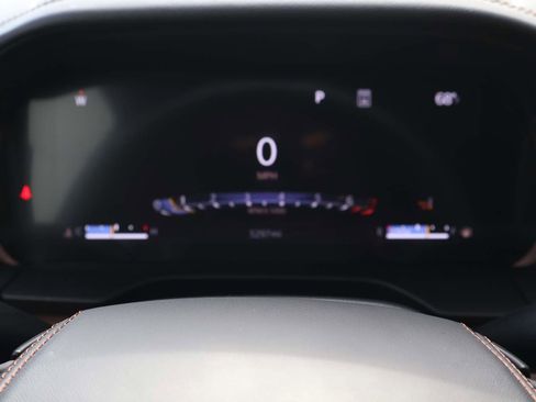 Used 2025 Jeep Grand Cherokee Summit w/ Luxury Tech Group V AWD/4WD image 14