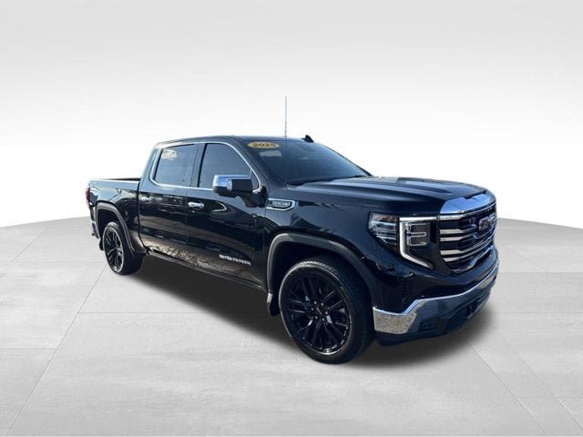 Used 2024 GMC Sierra 1500 SLT w/ LPO, GMC Protection Package AWD/4WD image 3